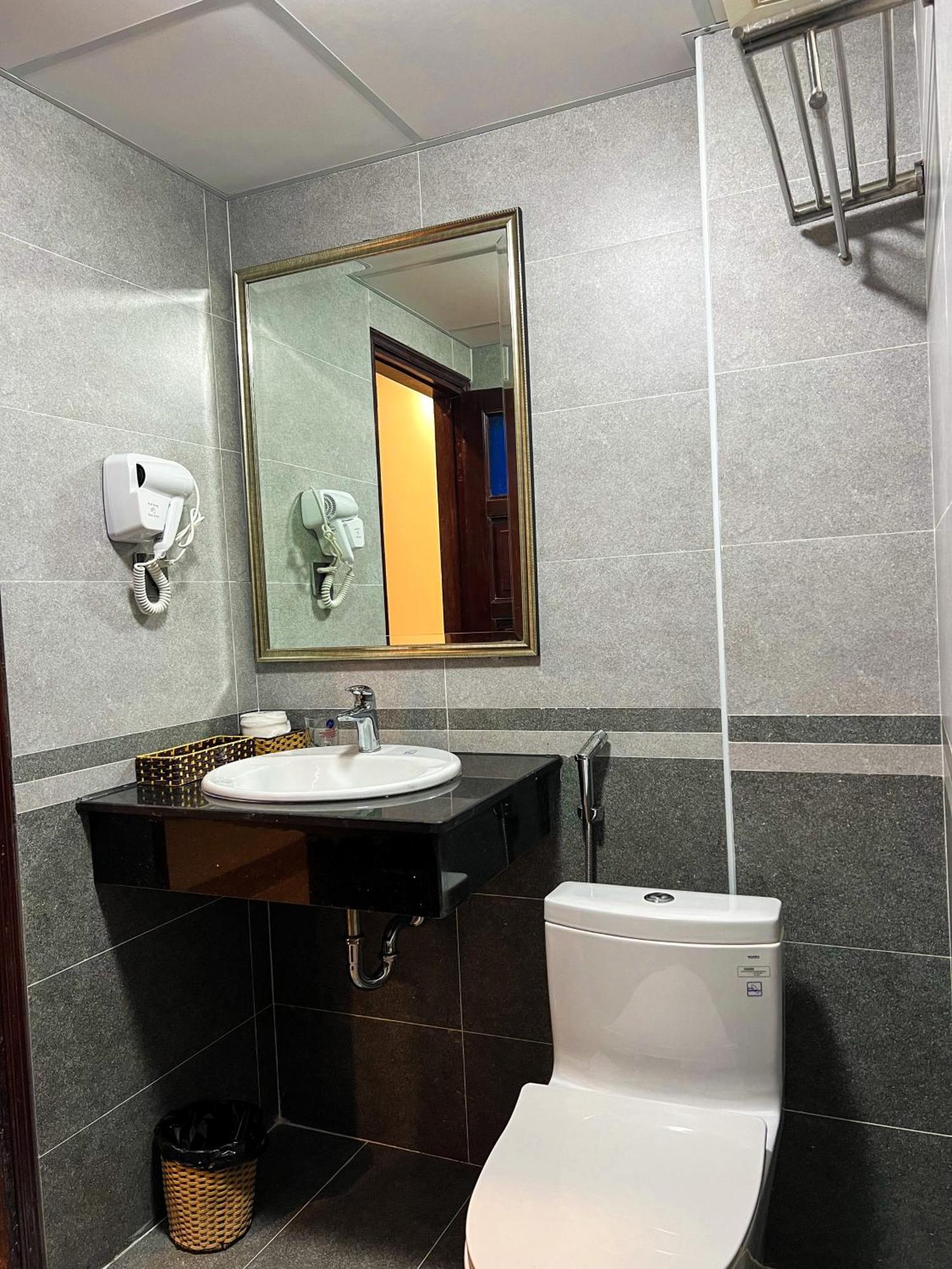 Ven Ho Hotel Hà Nội Ngoại thất bức ảnh